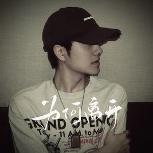 俄罗斯大屁股少妇和欧美少妇BB和肛门干
